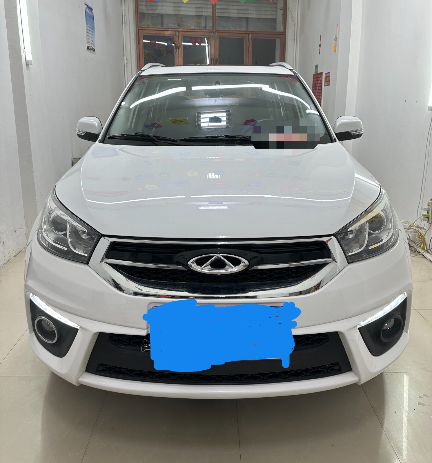 16���¿�������3�Զ�SUV